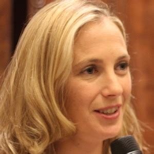 lauren weisberger net worth